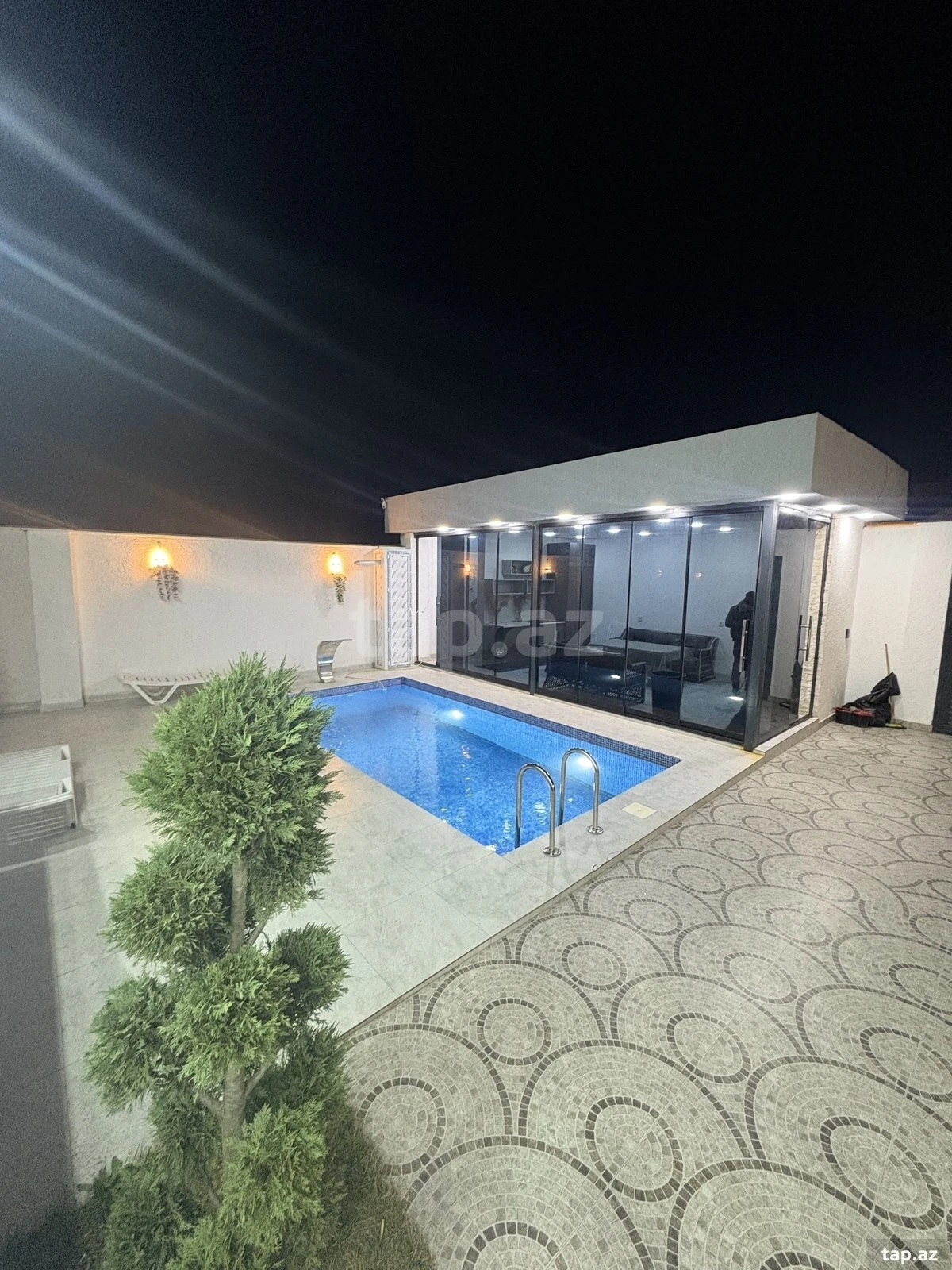 Kirayə verilir 3 otaqlı həyət evi