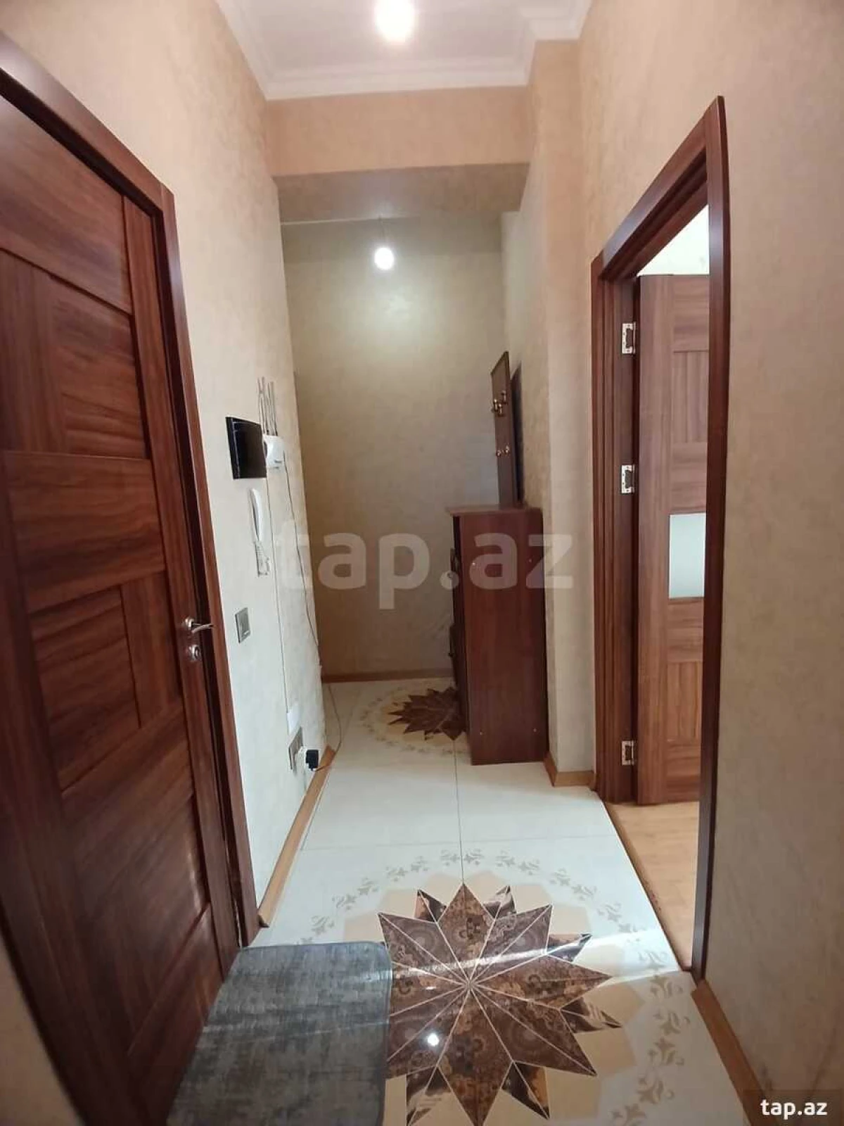 Kirayə verilir 2 otaqlı yeni tikili 60 m²