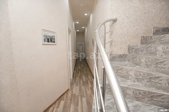 Kirayə verilir 7 otaqlı yeni tikili 200 m²
