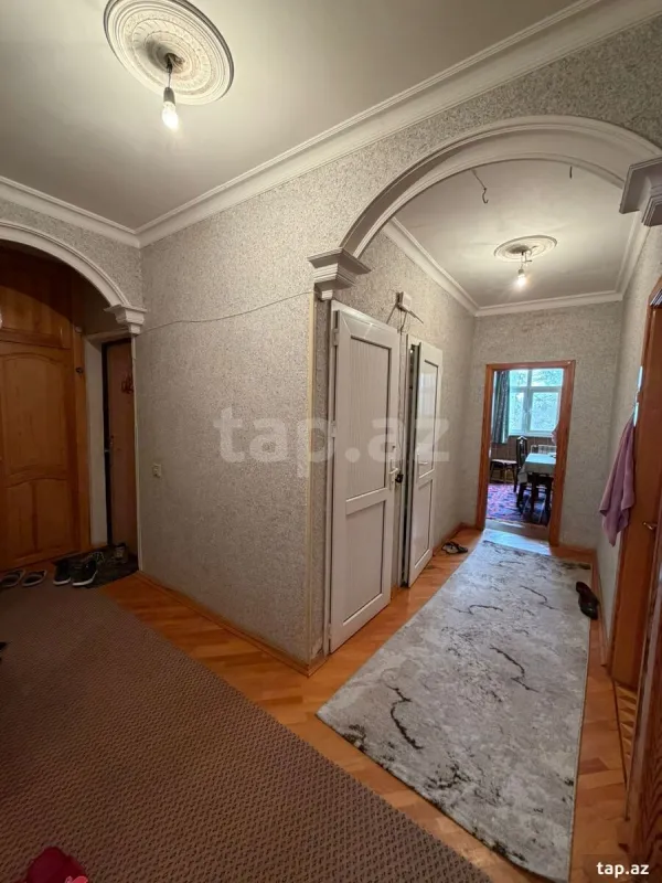 Satılır 3 otaqlı mənzil 100 m²