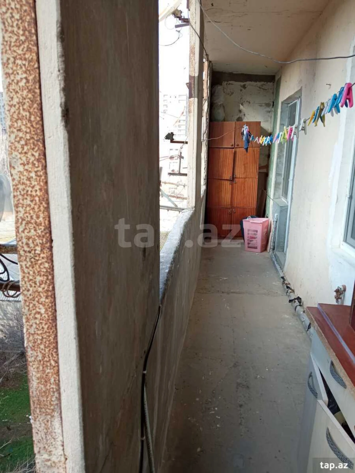 Satılır 4 otaqlı mənzil 120 m²