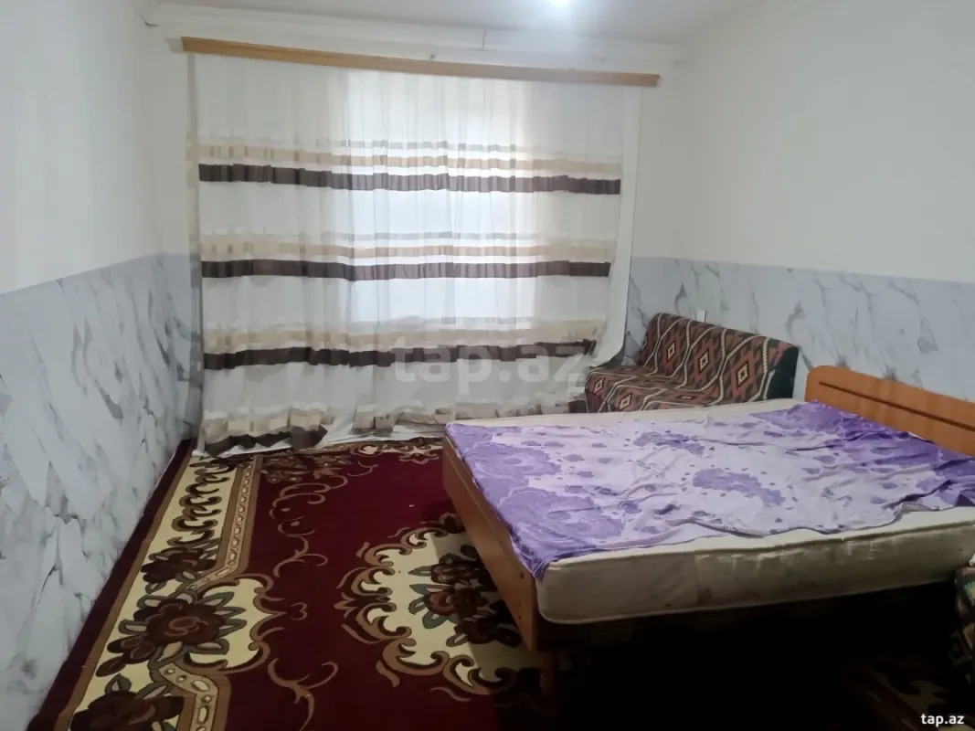 Kirayə verilir 4 otaqlı həyət evi