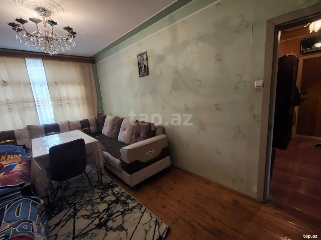 Satılır 3 otaqlı mənzil 94 m²