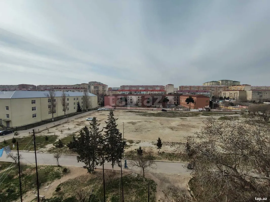 Satılır 3 otaqlı mənzil 94 m²