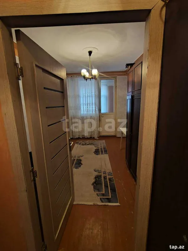 Satılır 3 otaqlı mənzil 94 m²