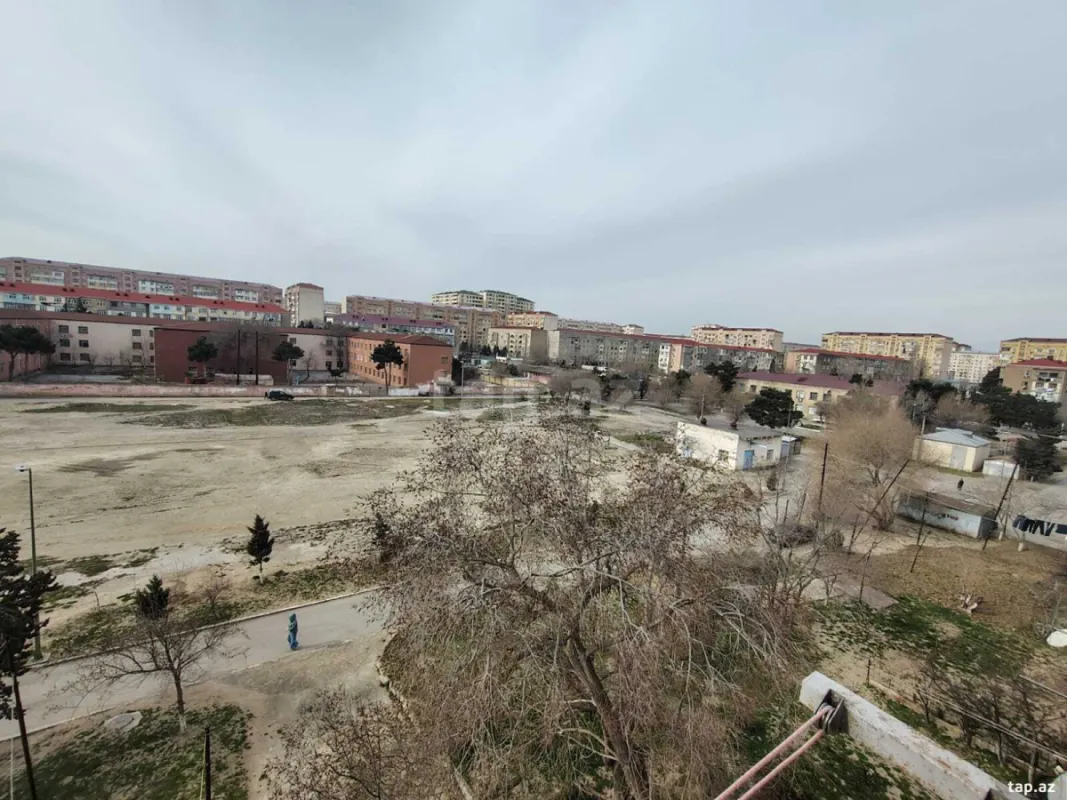 Satılır 3 otaqlı mənzil 94 m²