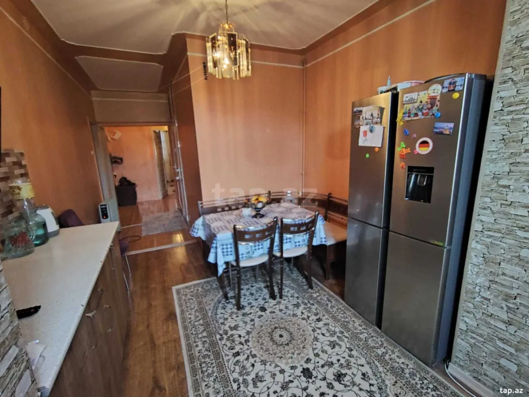 Satılır 3 otaqlı mənzil 94 m²