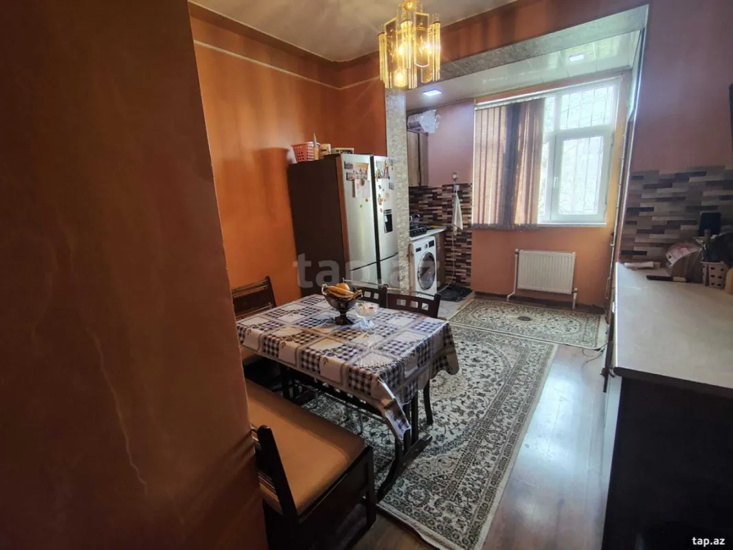 Satılır 3 otaqlı mənzil 94 m²