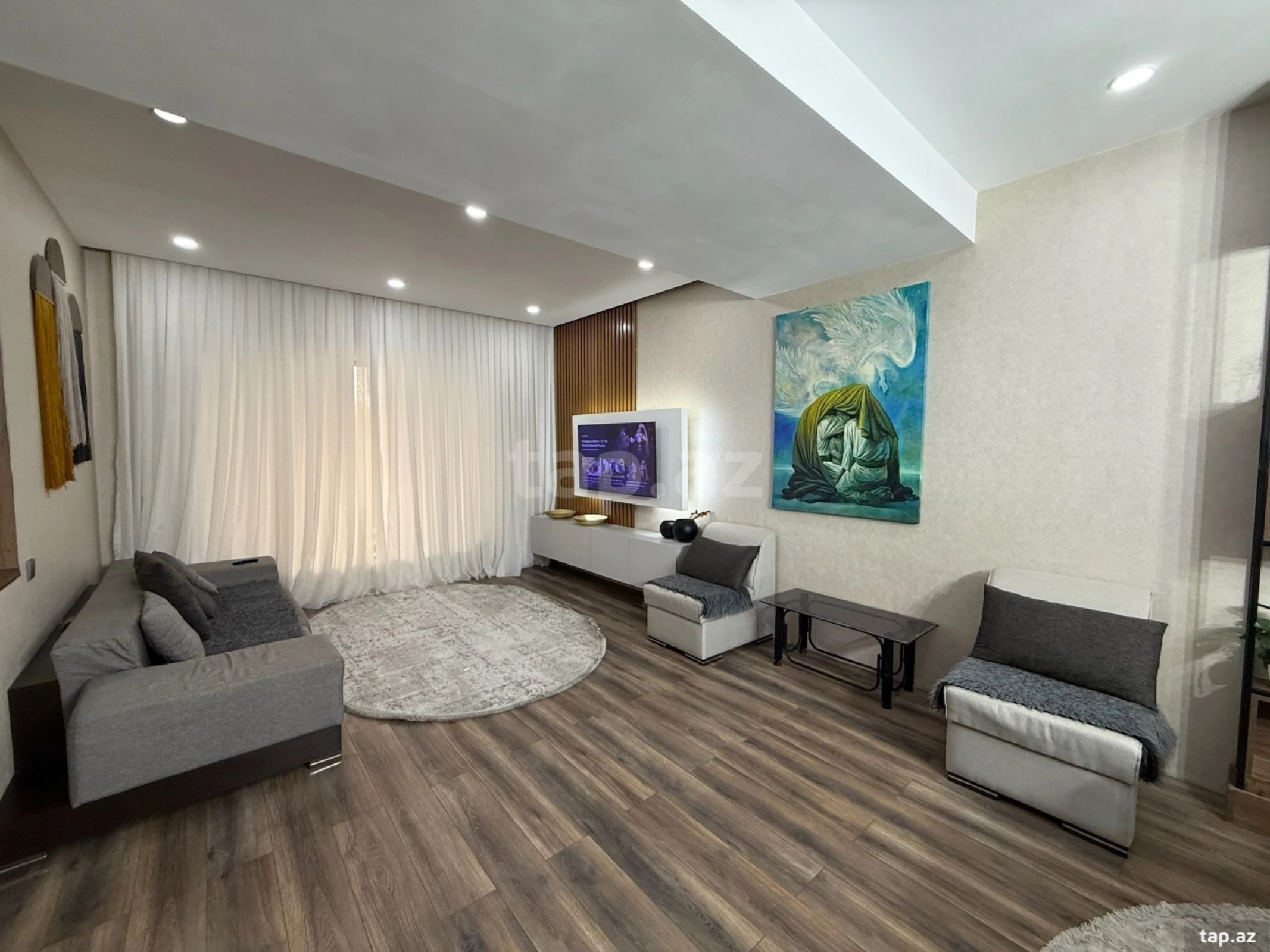 Satılır 7 otaqlı həyət evi