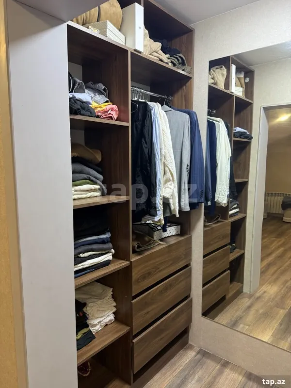 Satılır 7 otaqlı həyət evi