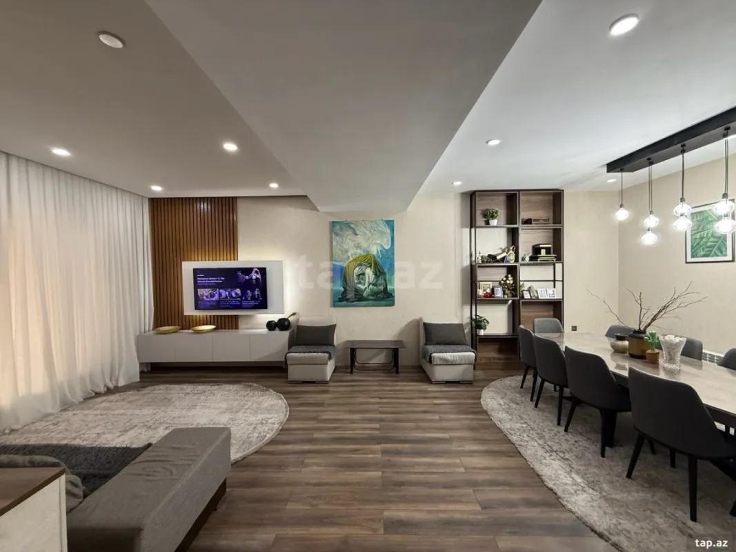 Satılır 7 otaqlı həyət evi