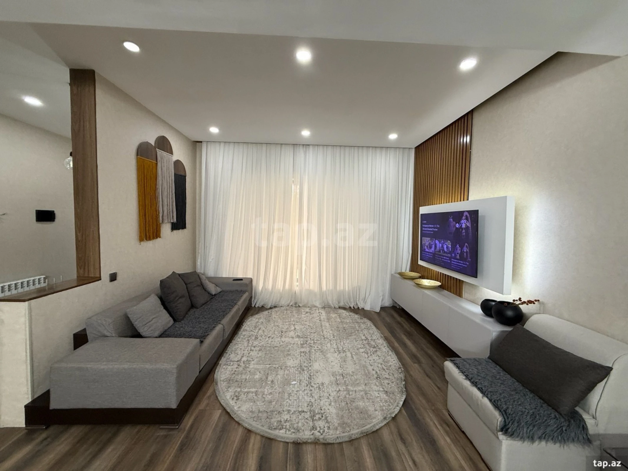 Satılır 7 otaqlı həyət evi