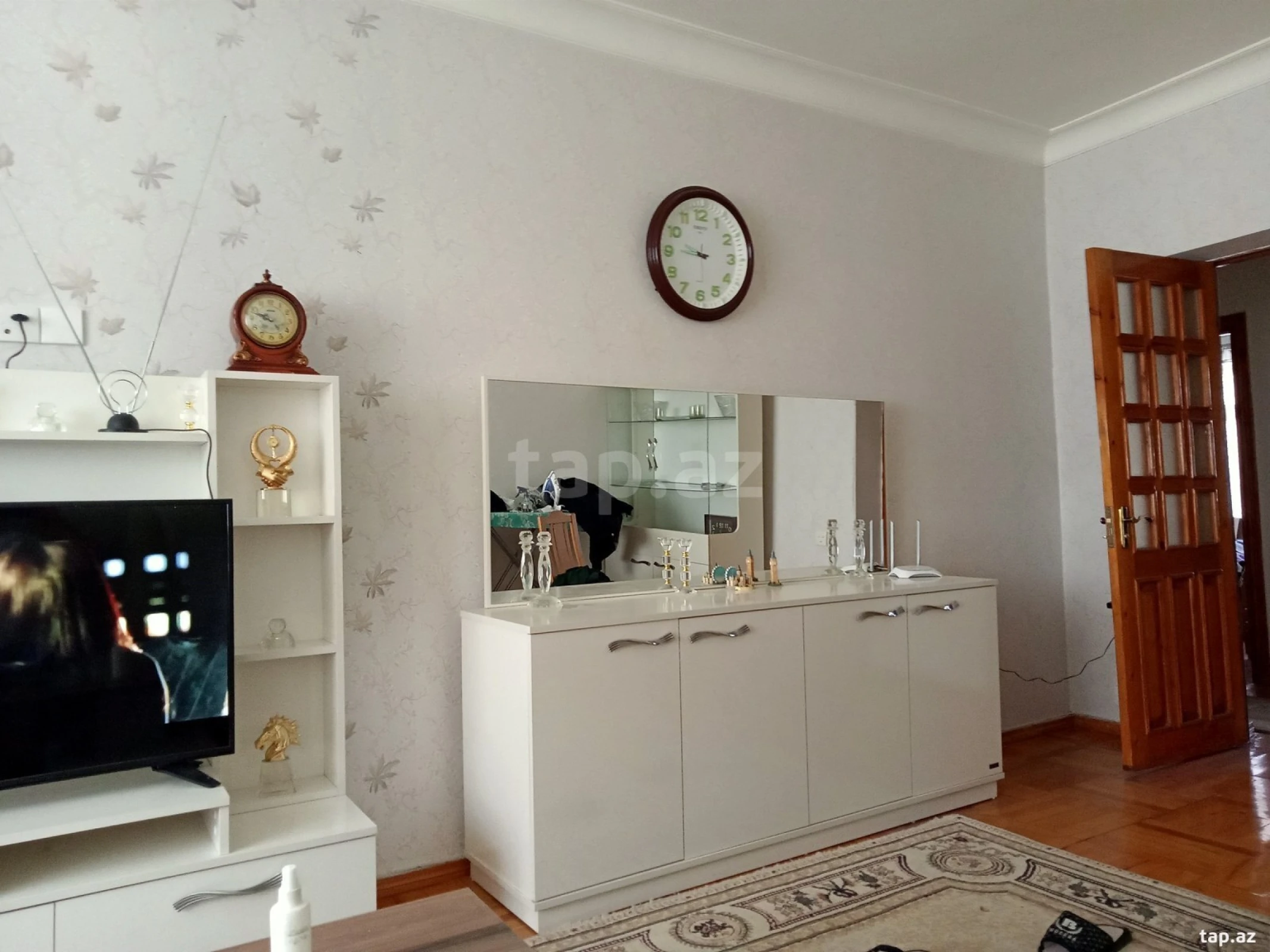 Kirayə verilir 2 otaqlı mənzil 67 m²