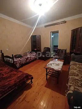 Satılır 3 otaqlı həyət evi