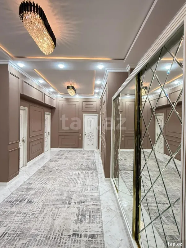 Satılır 3 otaqlı yeni tikili 125 m²