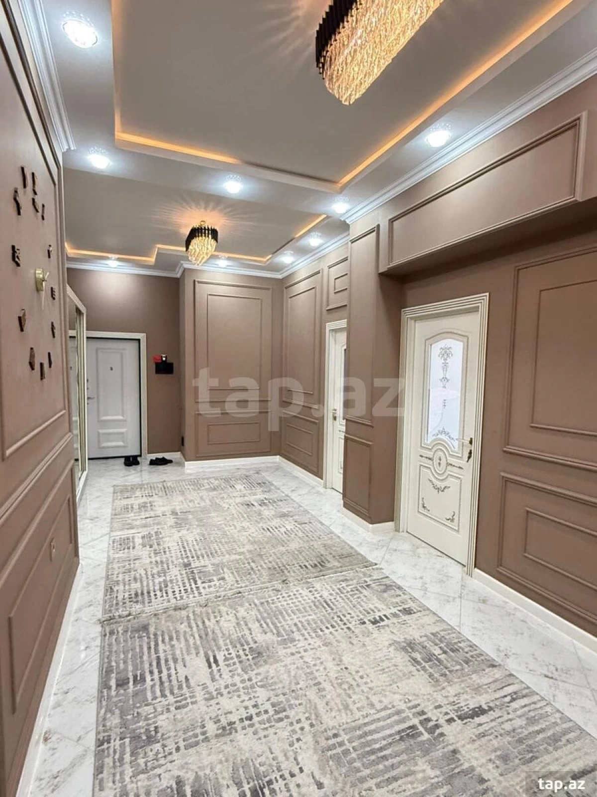 Satılır 3 otaqlı yeni tikili 125 m²
