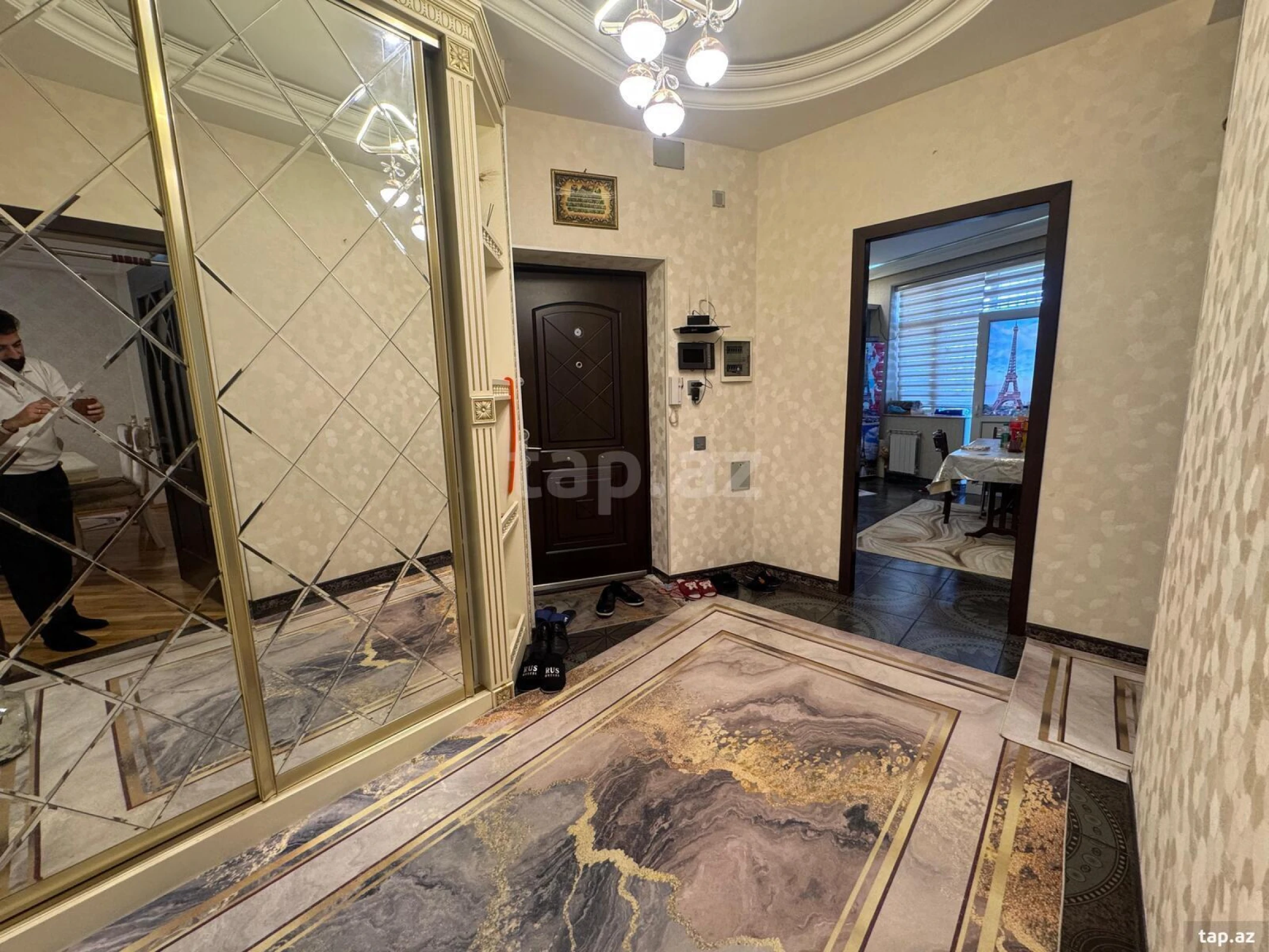 Satılır 2 otaqlı yeni tikili 80 m²