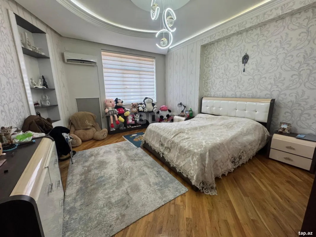 Satılır 2 otaqlı yeni tikili 80 m²