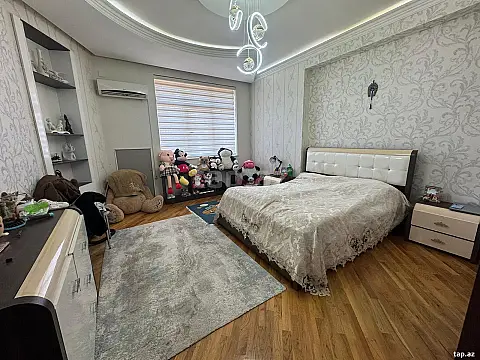 Satılır 2 otaqlı yeni tikili 80 m²