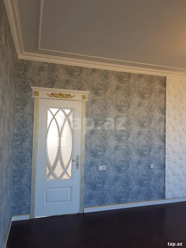 Satılır 6 otaqlı həyət evi