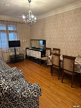 Kirayə verilir 2 otaqlı mənzil 50 m²