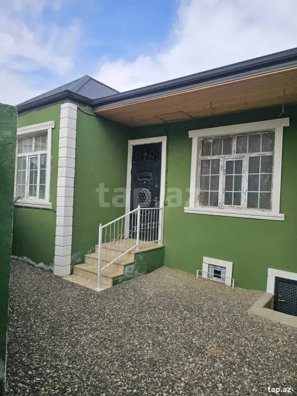 Satılır 3 otaqlı həyət evi 56 m²