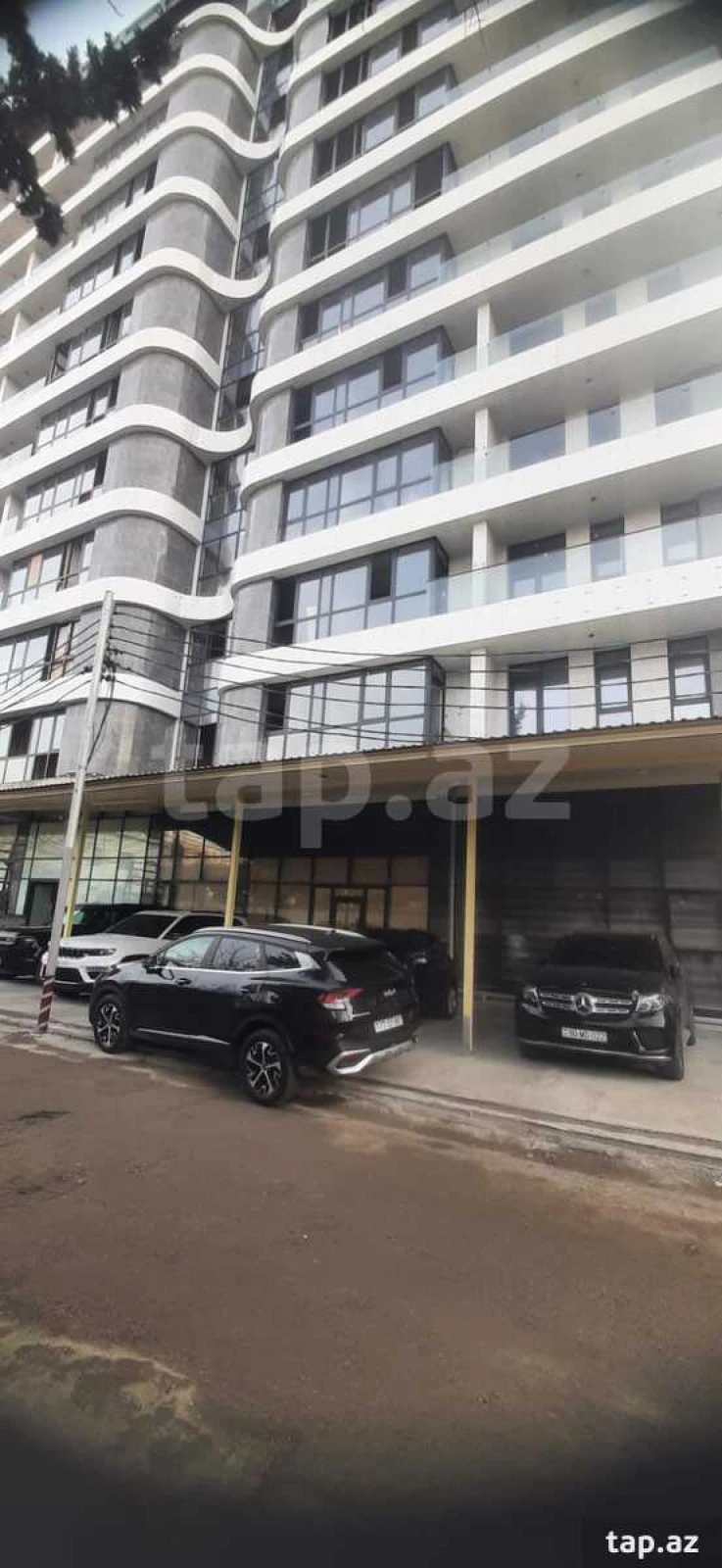 Satılır 1 otaqlı yeni tikili 73 m²