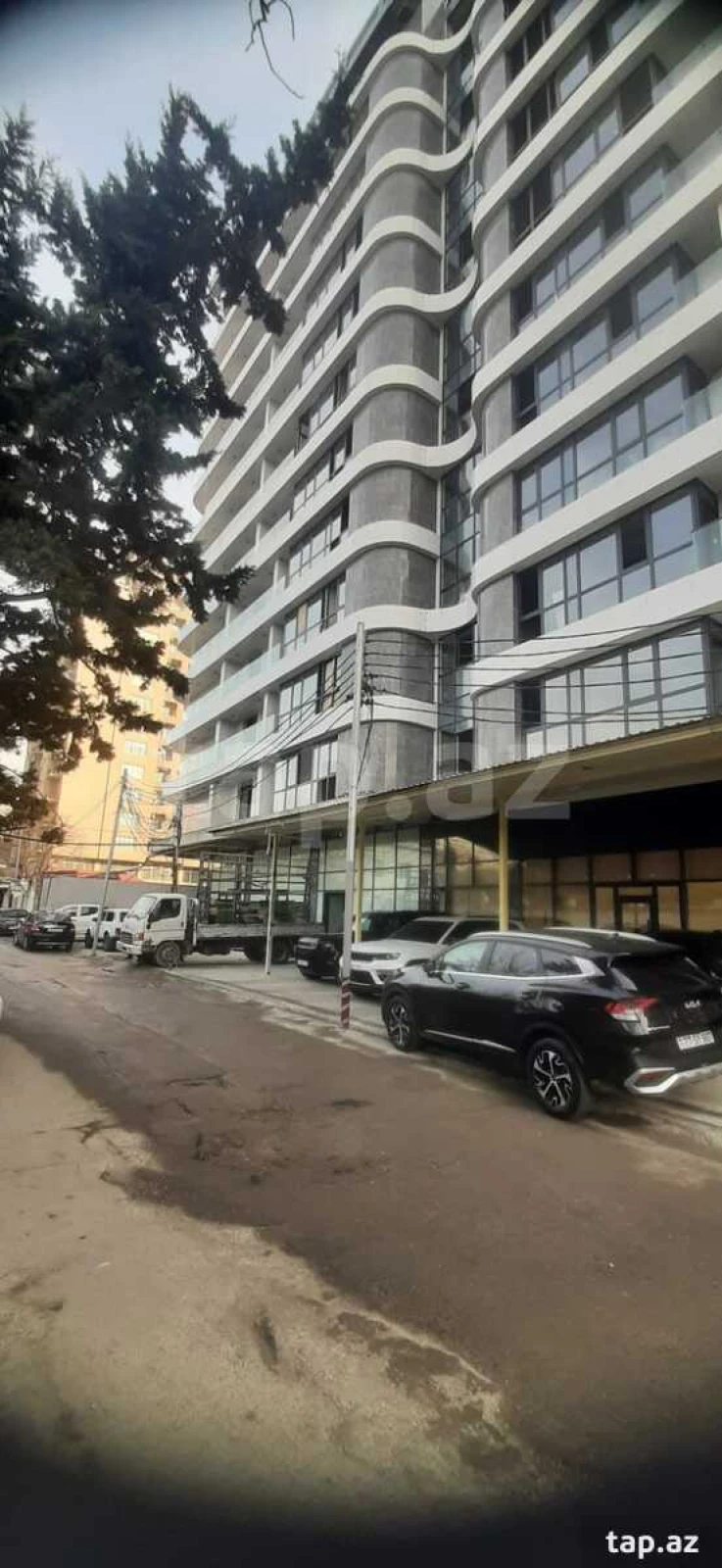 Satılır 1 otaqlı yeni tikili 73 m²