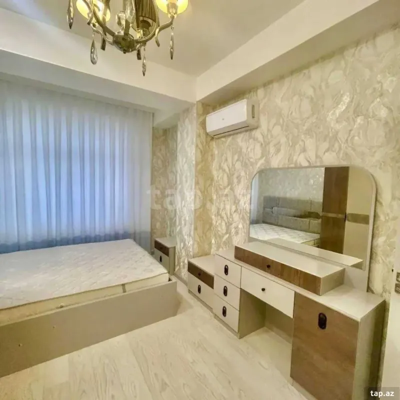 Satılır 2 otaqlı yeni tikili 80 m²