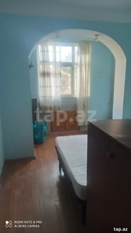 Kirayə verilir 2 otaqlı mənzil 65 m²