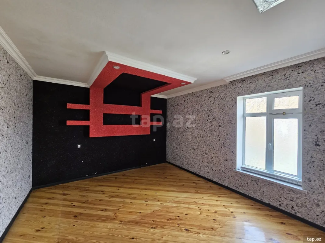 Satılır 4 otaqlı həyət evi