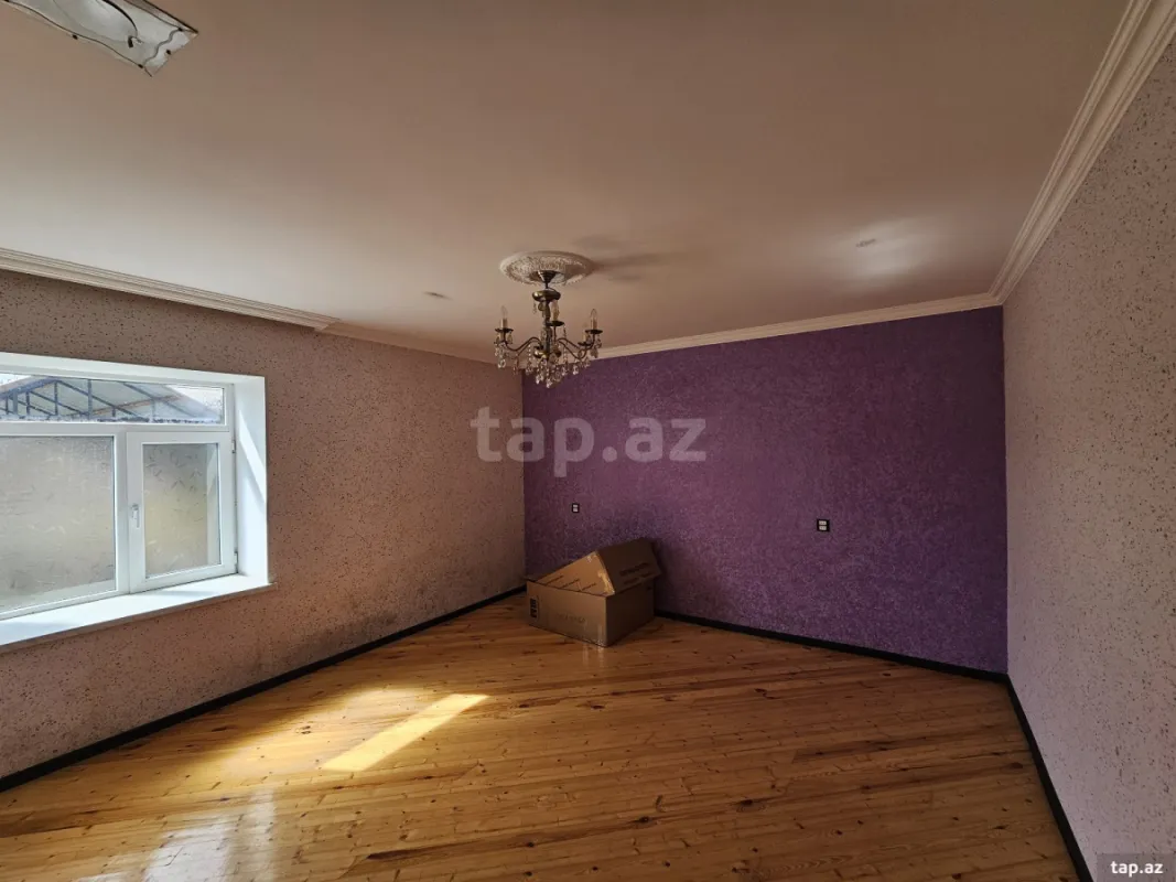 Satılır 4 otaqlı həyət evi