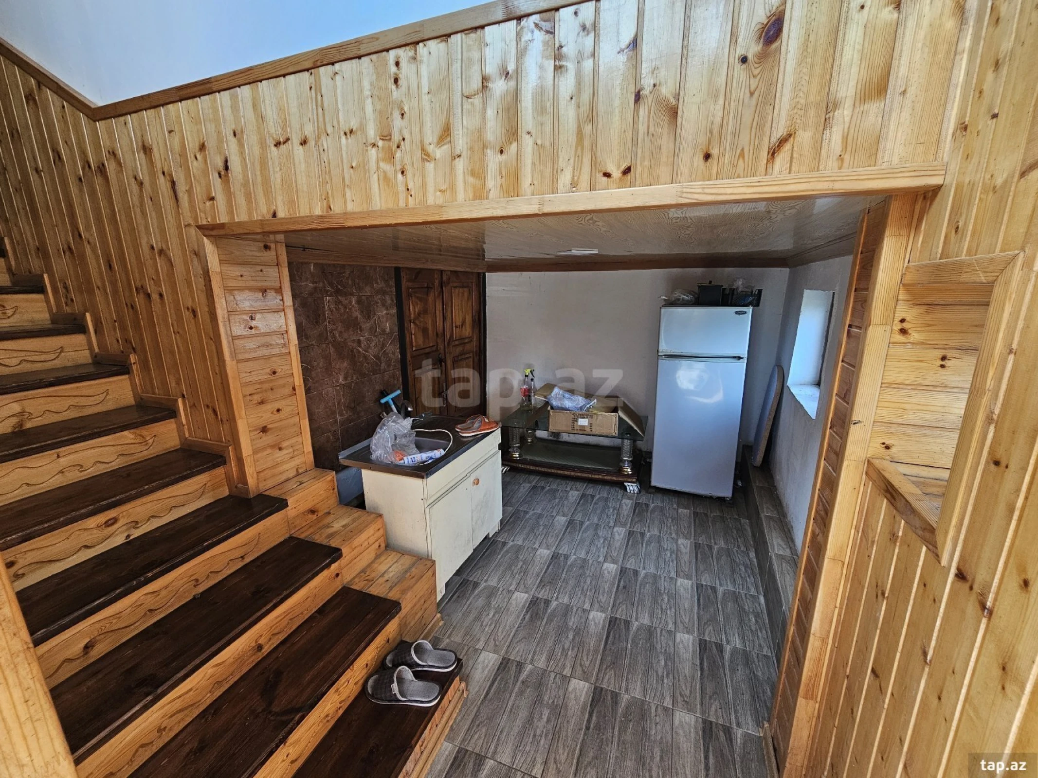 Satılır 4 otaqlı həyət evi