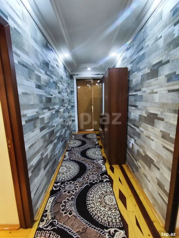 Satılır 5 otaqlı həyət evi