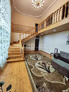 Satılır 5 otaqlı həyət evi