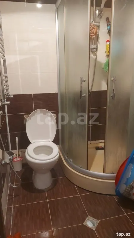 Kirayə verilir 2 otaqlı yeni tikili 70 m²