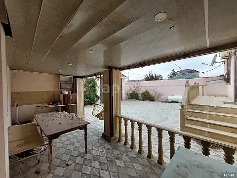 Satılır 4 otaqlı həyət evi