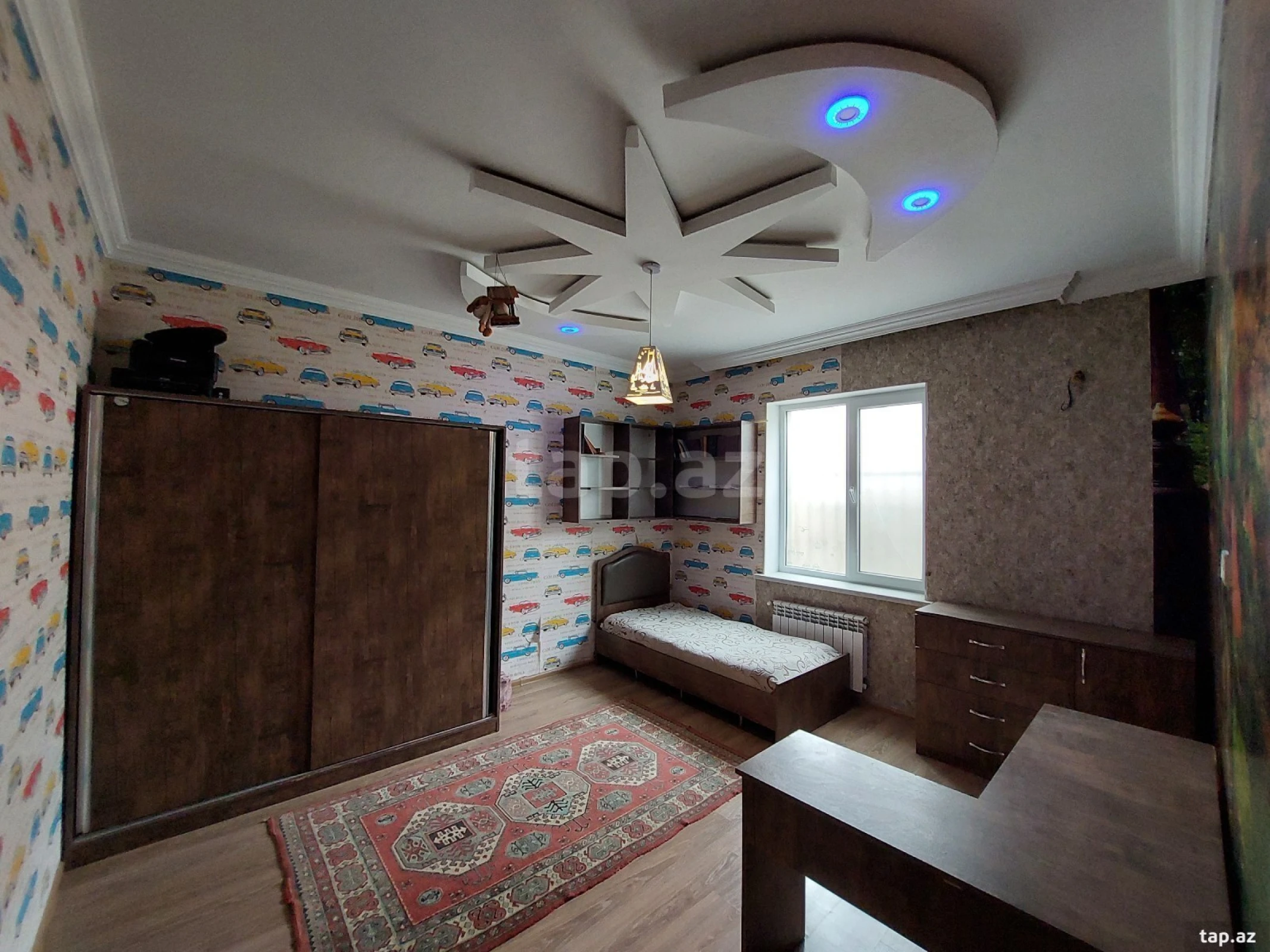 Satılır 4 otaqlı həyət evi