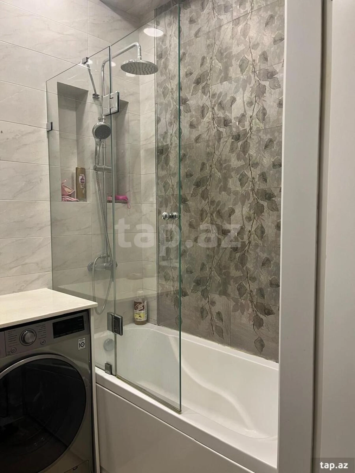 Satılır 3 otaqlı yeni tikili 105 m²