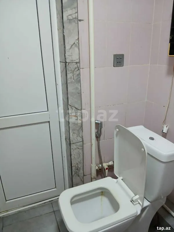 Kirayə verilir 2 otaqlı mənzil 45 m²