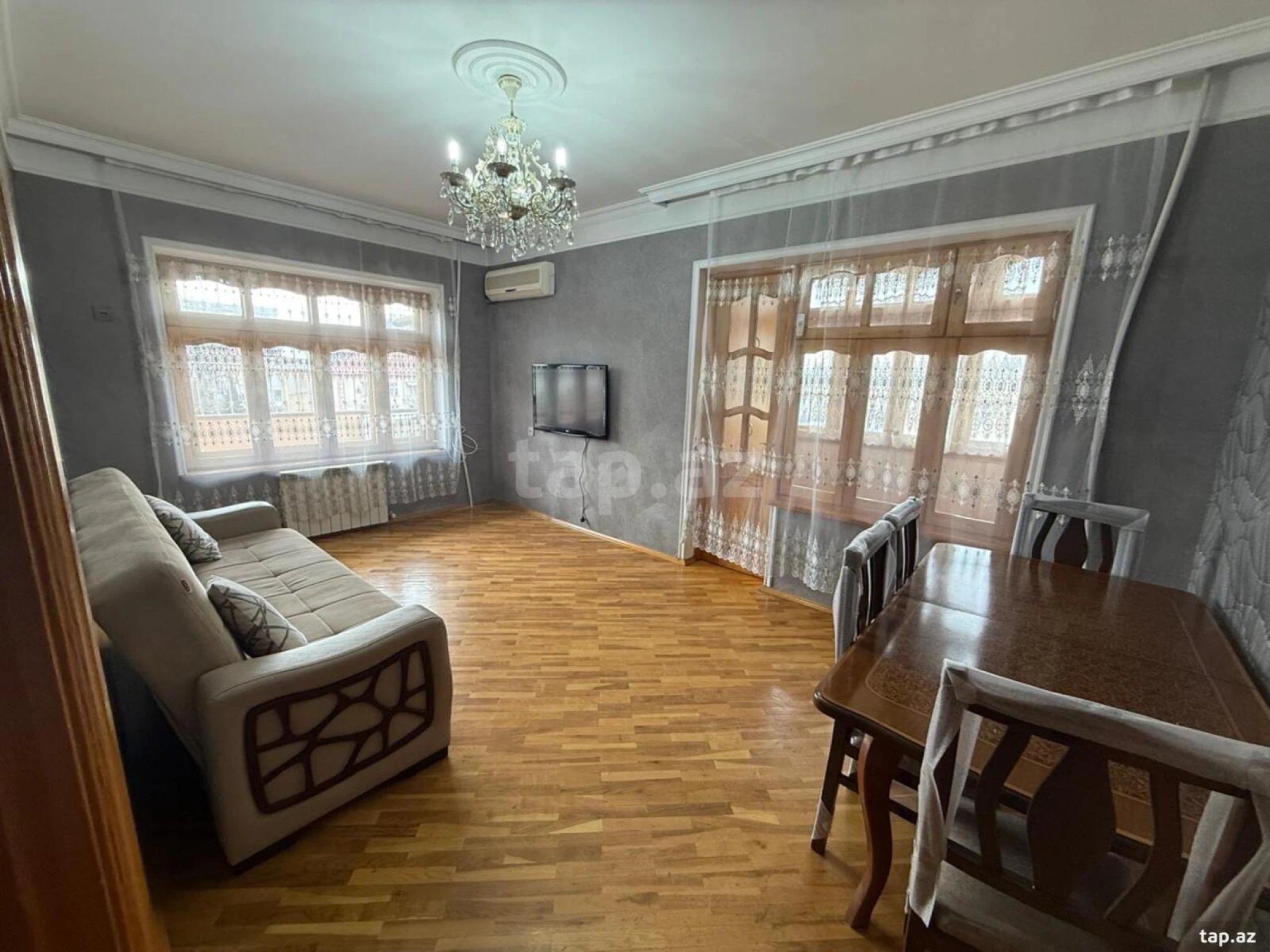 Kirayə verilir 2 otaqlı mənzil 60 m²