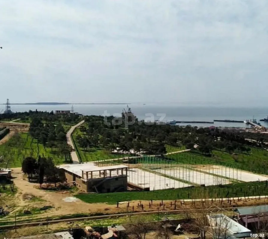 Satılır 3 otaqlı yeni tikili 137 m²