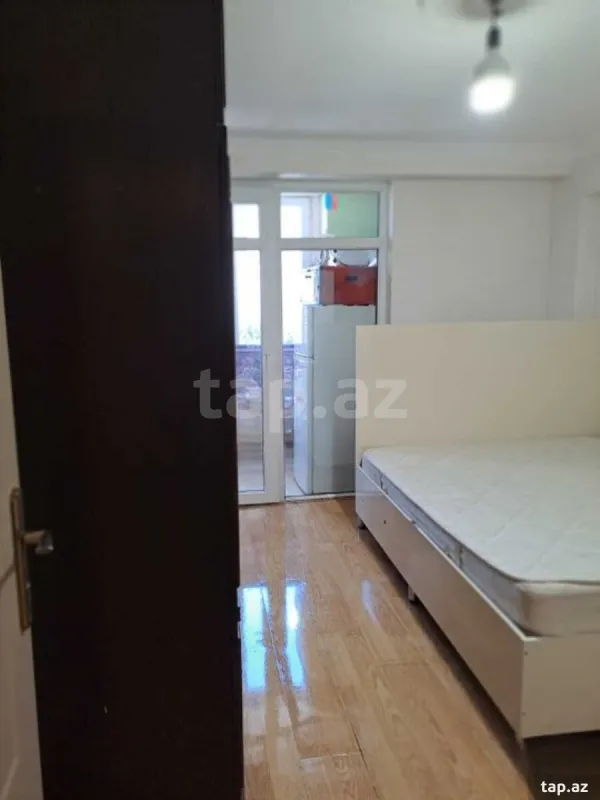 Kirayə verilir 2 otaqlı mənzil 55 m²