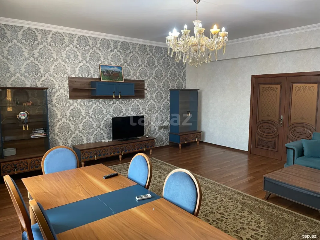 Kirayə verilir 4 otaqlı yeni tikili 170 m²