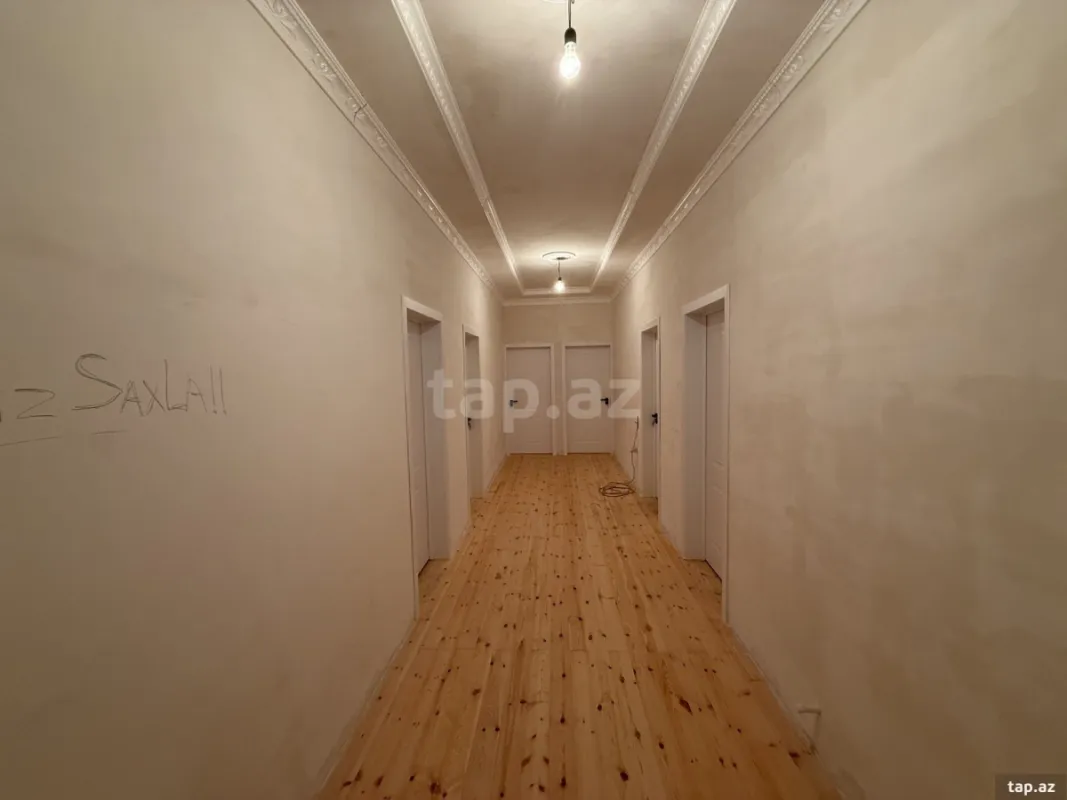 Satılır 4 otaqlı həyət evi