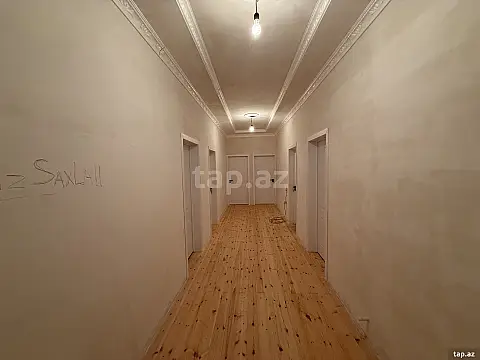 Satılır 4 otaqlı həyət evi