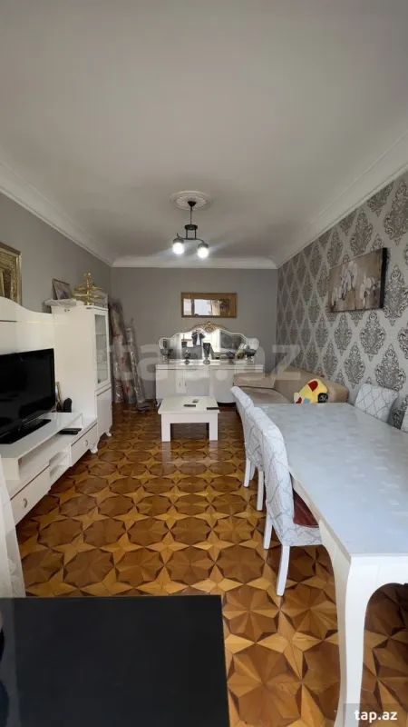 Satılır 3 otaqlı mənzil 75 m²