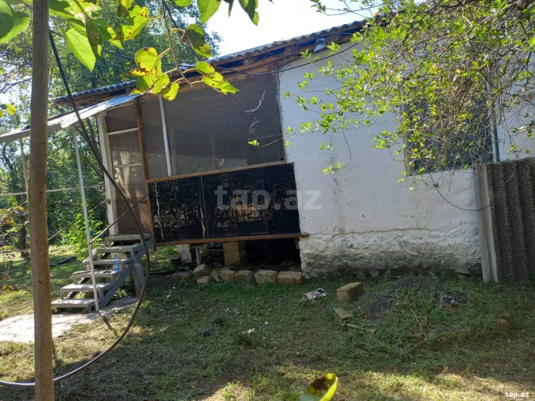 Satılır 2 otaqlı həyət evi