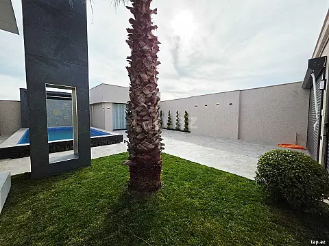 Satılır 4 otaqlı həyət evi