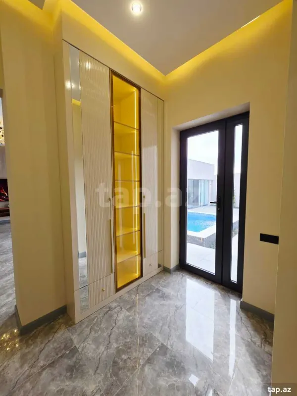 Satılır 4 otaqlı həyət evi